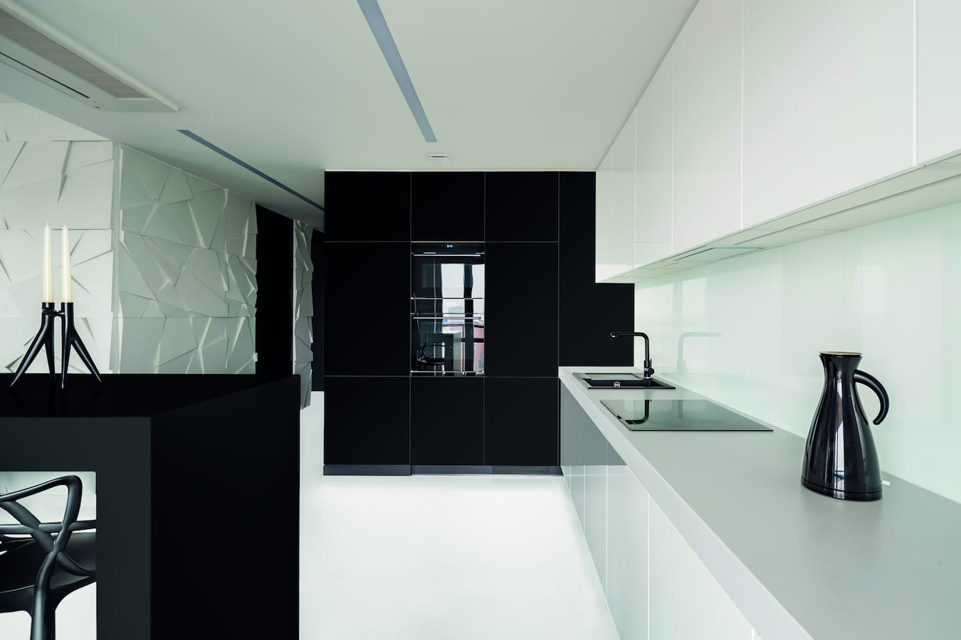 Pure Black | FORTE Porcelain Collection by Francini